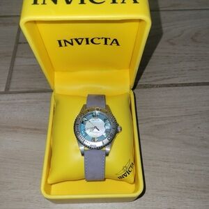 Invicta Mosaic Collection Unisex Water-Resistant Wristwatch Mother of Pearl Dial